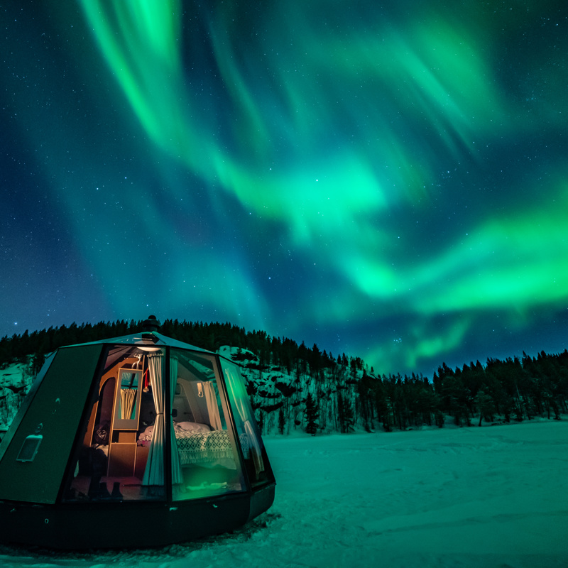 Lake Inari Aurora Hut 1